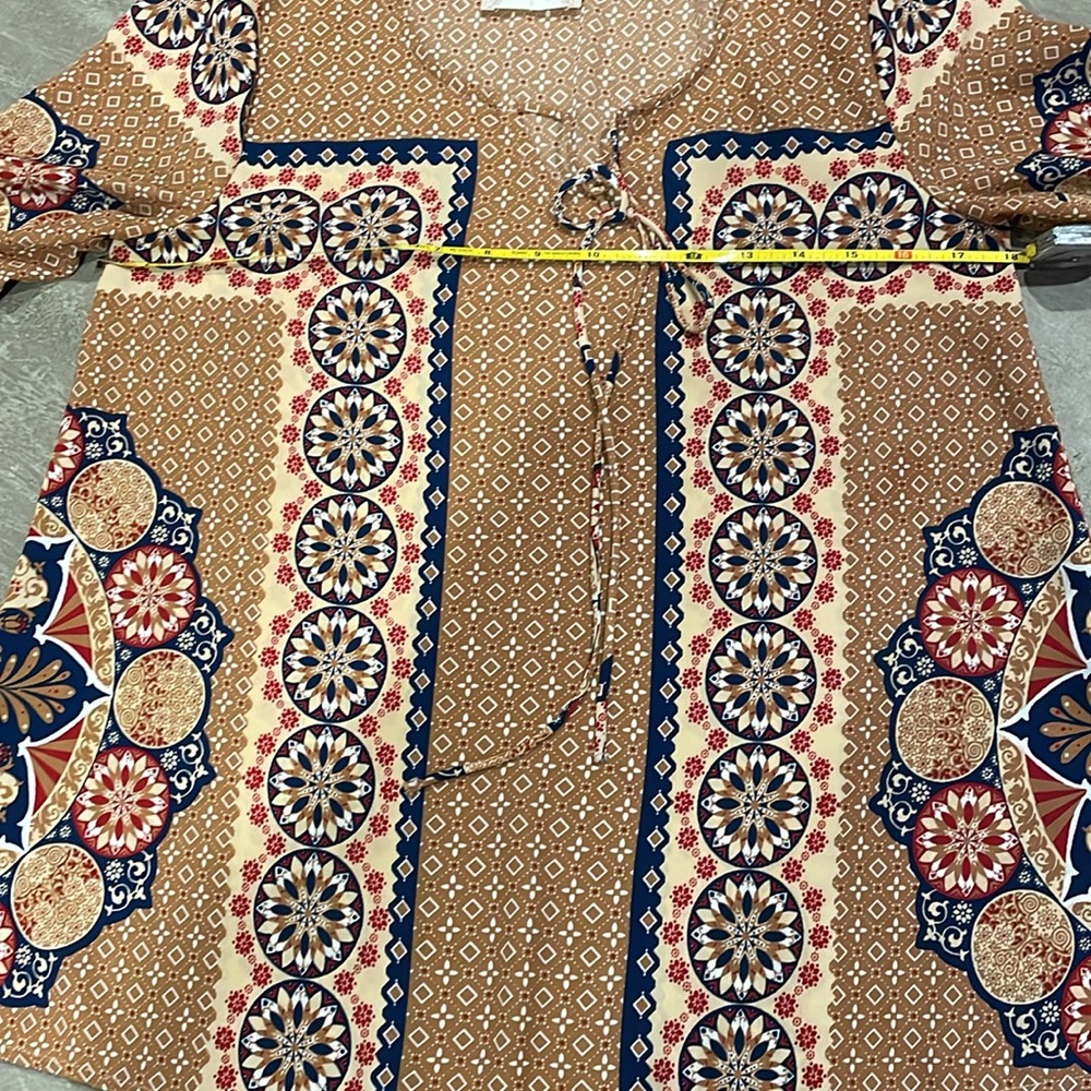 Altar’d State blouse - Picture 6 of 10